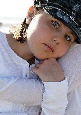 Sydney Ives August 5, 1998 - November 7, 2009, died of astrocytoma anaplastic brain tumor
